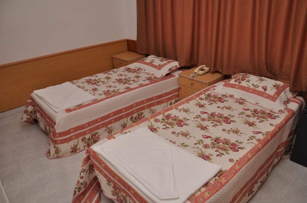 Kleopatra Beach Yildiz Hotel Alanya Quarto foto